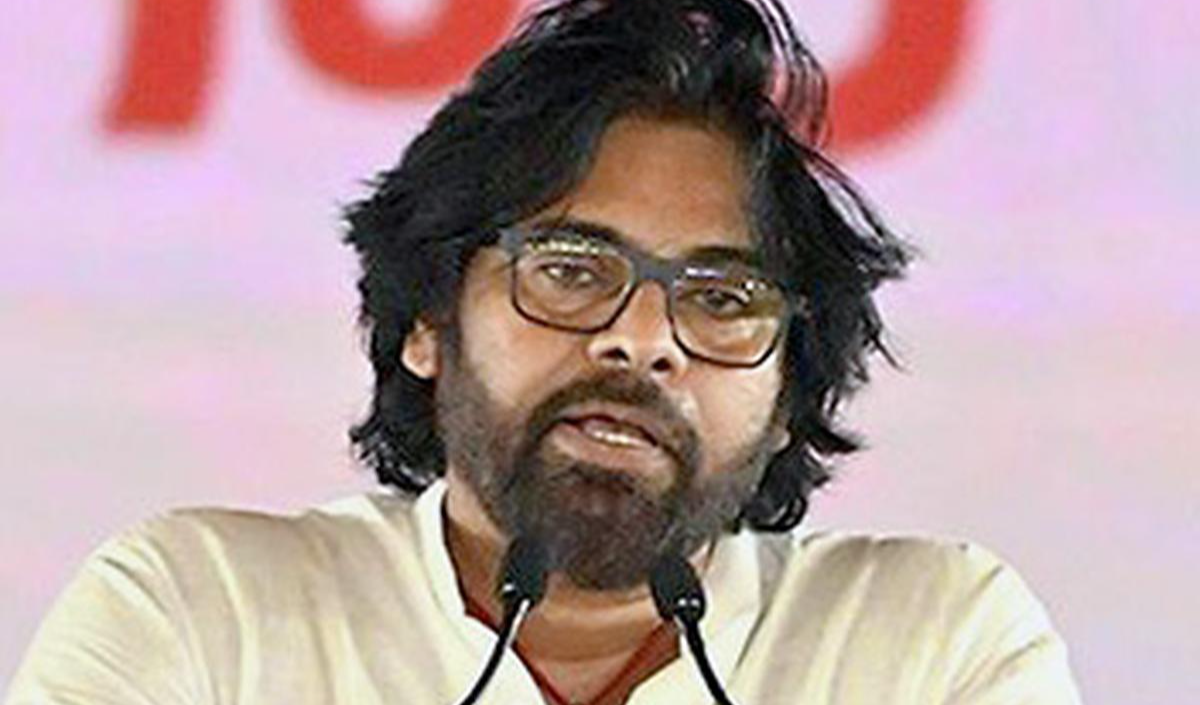 Anirudhreddy : పవన్ కల్యాణ్ వ్యాఖ్యలపై తెలంగాణ ఎమ్మెల్యే అనిరుధ్ రెడ్డి ఘాటు విమర్శలు