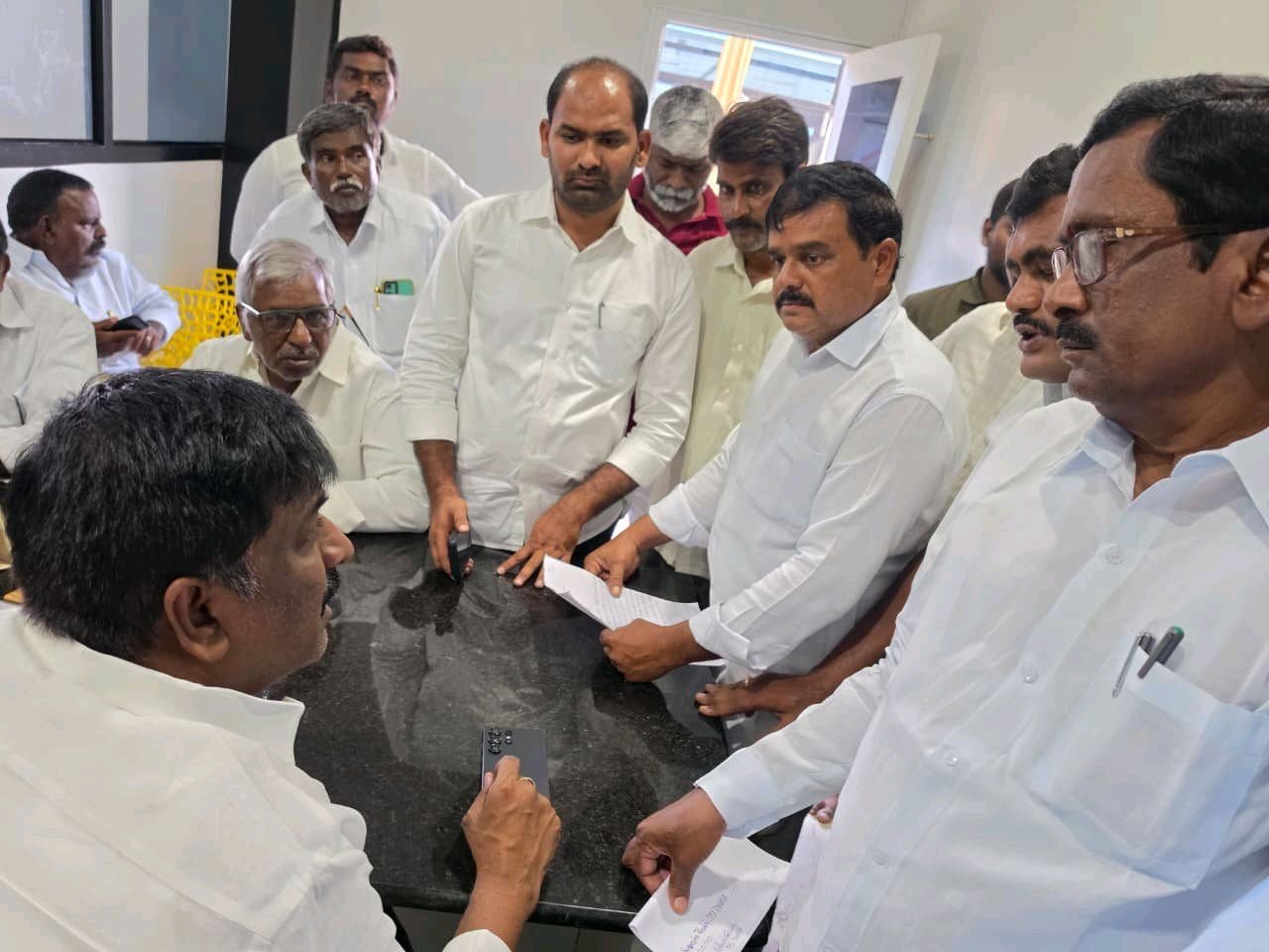 పులివెందుల అభివృద్ధి, ప్రజల సంక్షేమమే లక్ష్యం బీటెక్ రవి