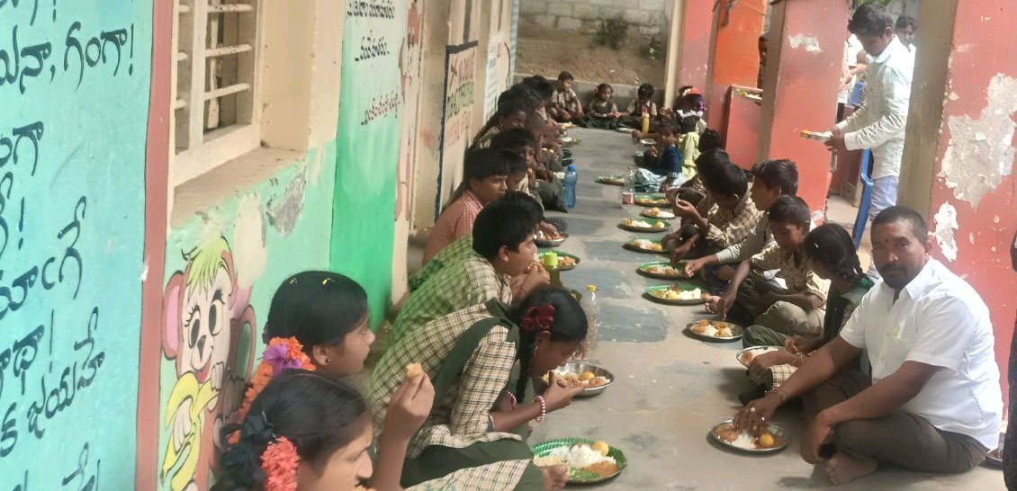 విద్యార్థులు చదువుని యిష్టంగా చదవండి.... AMC డైరెక్టర్
