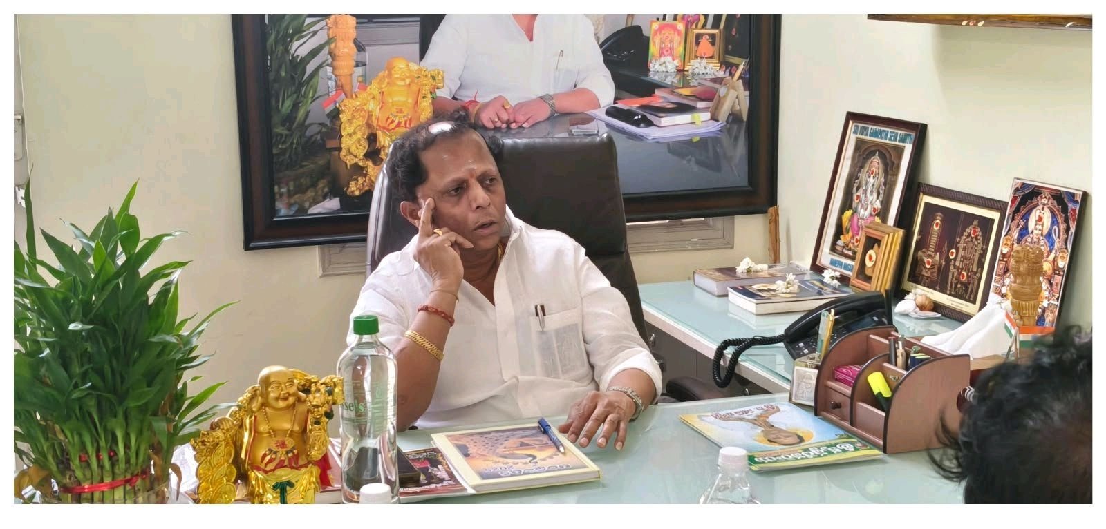 జనసేన పార్టీ లో చేరిన హిందూపురం నవీన్ నిశ్చల్