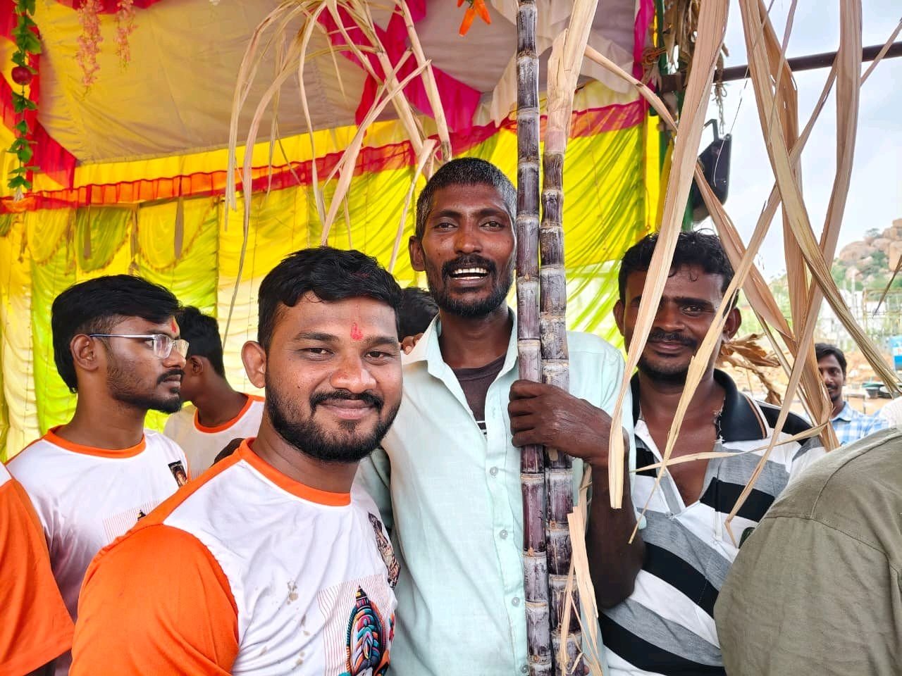 సురభి గ్రామం నాగులగుట్టపల్లిలో లడ్డు వేలంపాట