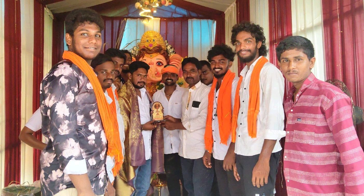 ఏం ఎల్ ఎ కాగిత కృష్ణా ప్రసాద్ కూ ఘనంగా సన్మానం