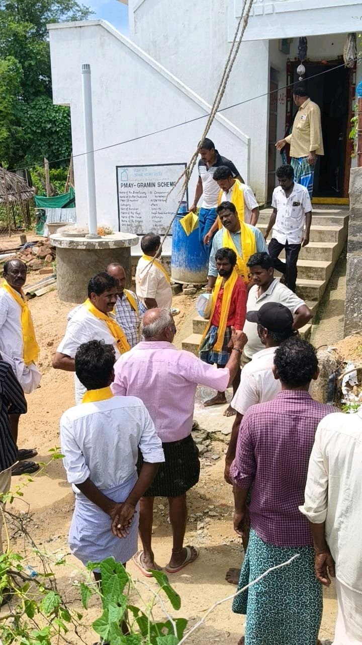 కోగిలి పంచాయతీలో టీడీపీ ప్రచార జోరు
