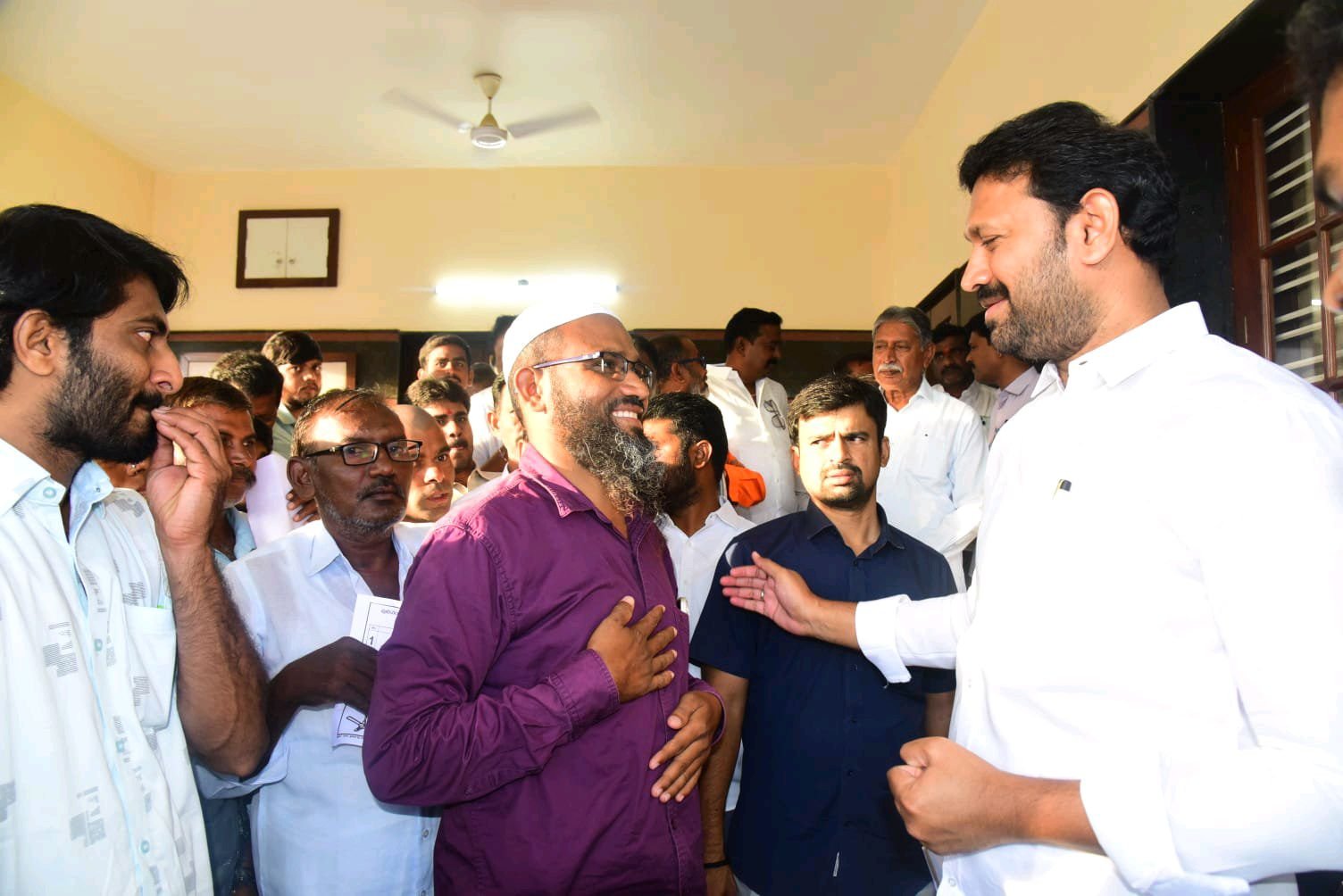 నీటి విడుదలకు కడప MP వినతి