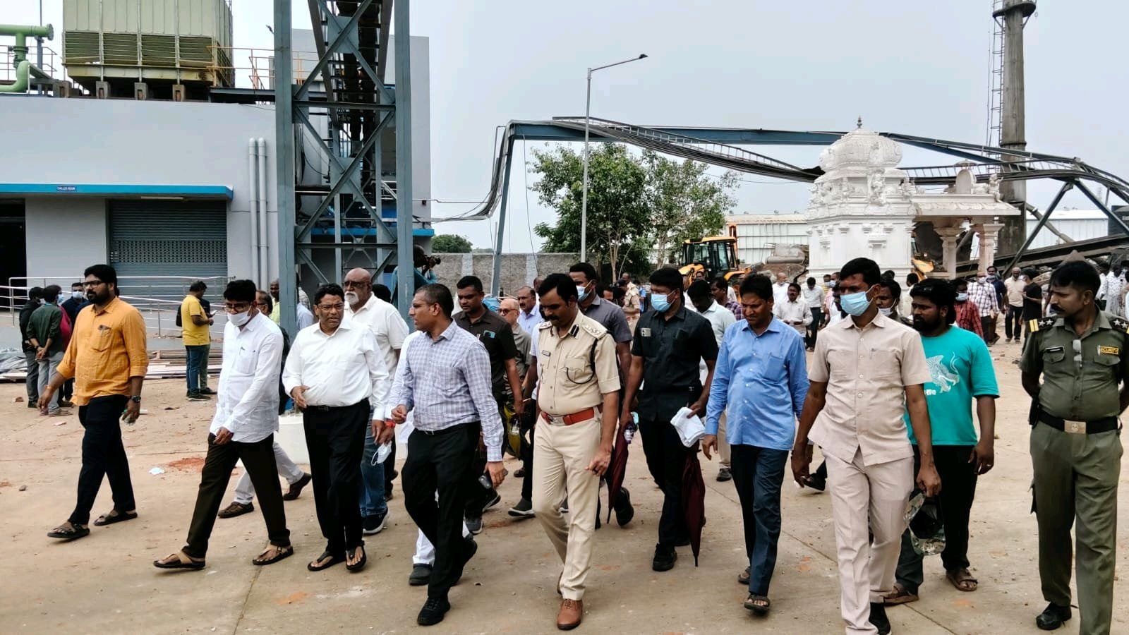 శ్రీసిటి టిఐయల్ హెల్త్ కేర్లో బ్రాయిలర్ పేలి 5  దుర్మరణం