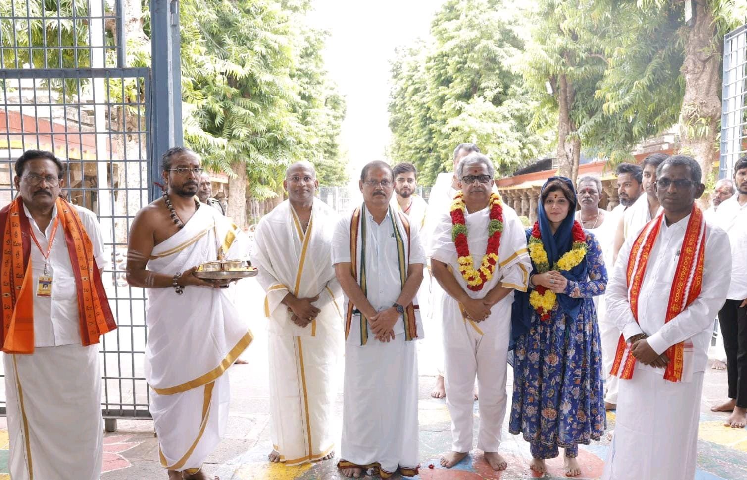 మల్లన్నను దర్శించుకున్న బీహార్ మంత్రి