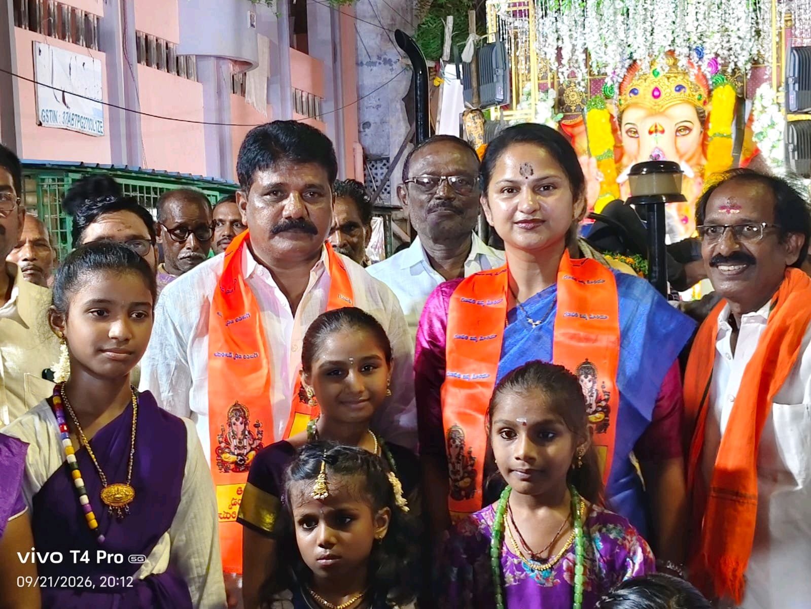 33వ విఘ్నేశ్వర పూజలో పాల్గొన్న జనసేన  నాయకులు బాడిత శంకర్