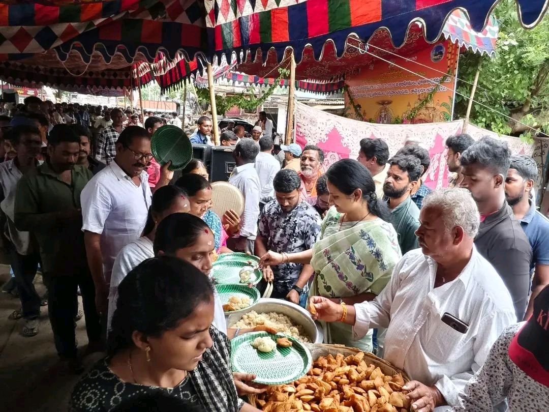 గురు పౌర్ణమి మహోత్సవంలో పాల్గొన్న వంగవీటి ఆశ కిరణ్
