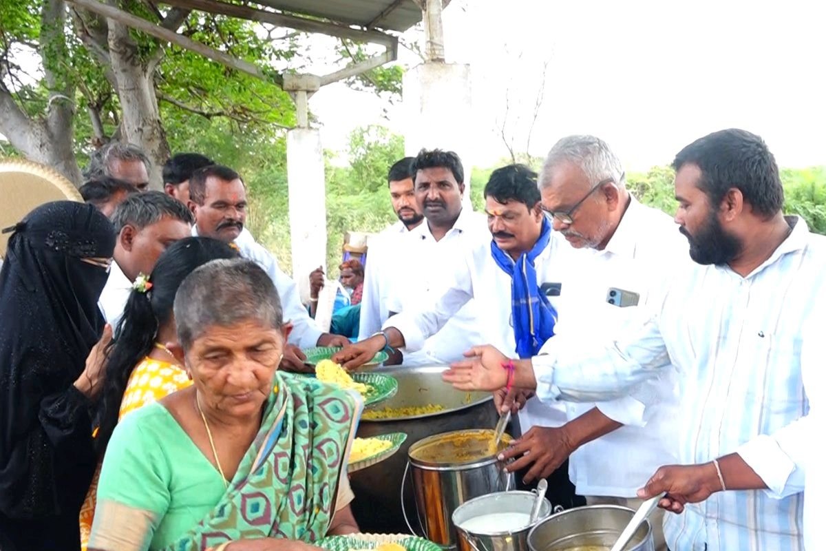 వికలాంగుల హక్కుల సమితి 20వ ఆవిర్భావ వేడుకలు ఘనం