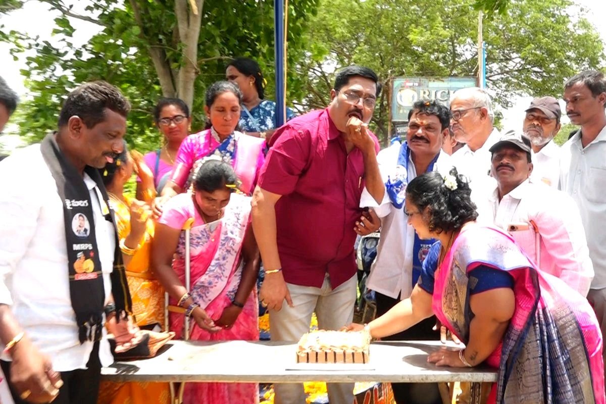 వికలాంగుల హక్కుల సమితి 20వ ఆవిర్భావ వేడుకలు ఘనం