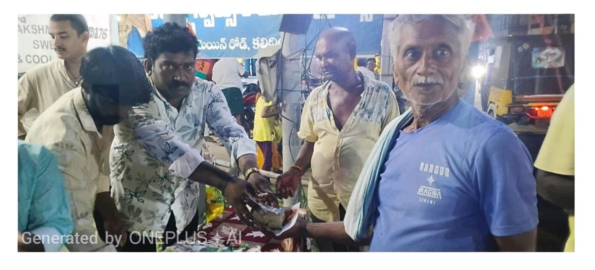 కలిదిండిలో ఘనంగా మెగాస్టార్ చిరంజీవి 71వ జన్మదిన వేడుకలు