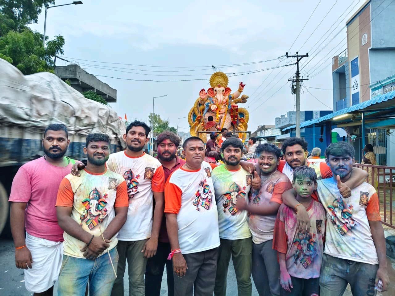 సురభి గ్రామం నాగులగుట్టపల్లిలో లడ్డు వేలంపాట