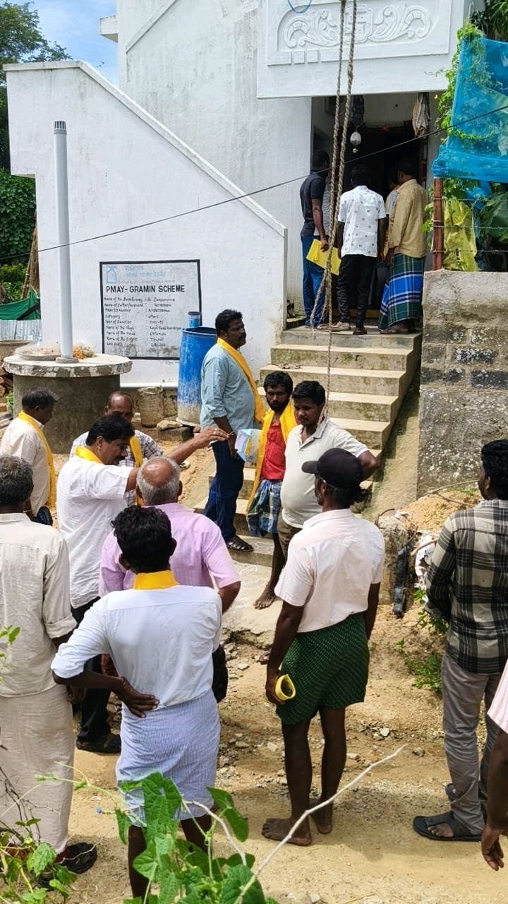 కోగిలి పంచాయతీలో టీడీపీ ప్రచార జోరు