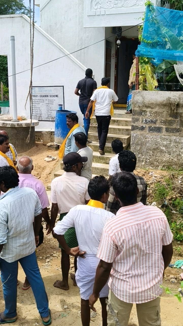 కోగిలి పంచాయతీలో టీడీపీ ప్రచార జోరు