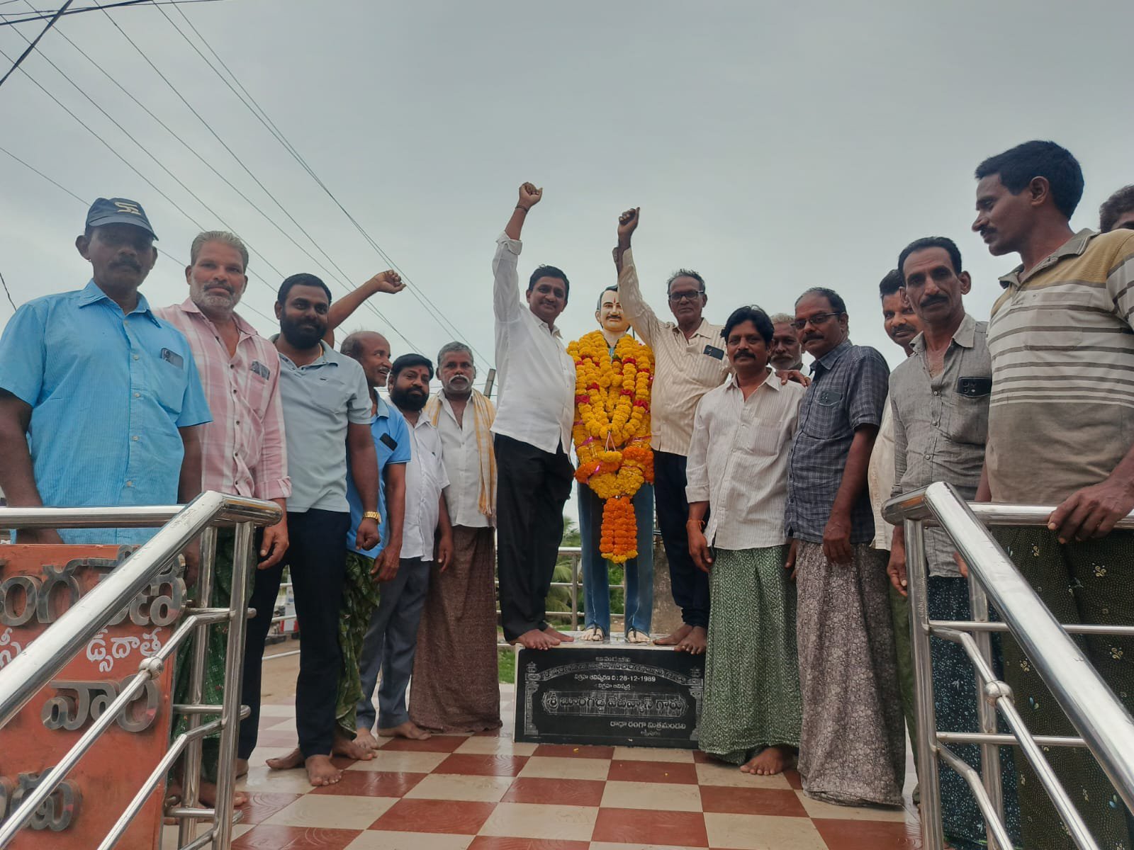బడుగు,బలహీన వర్గాల గుండెల్లో చిరస్మరణీయుడు వంగవీటి రంగా