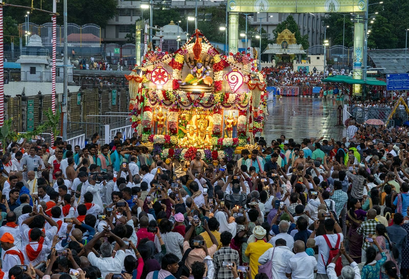 తిరుమలలో ఆణివారి ఆస్థానం
