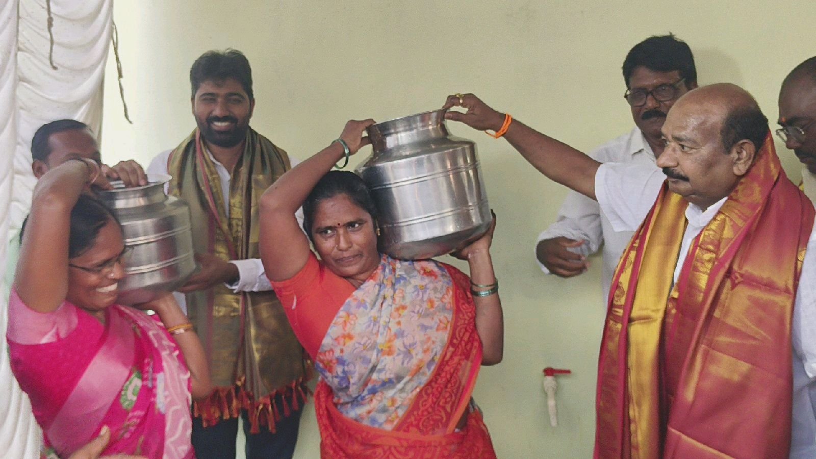 కూటమి ప్రభుత్వం కు అభివృద్ధి సంక్షేమం రెండు కళ్ళు ఎం ఎల్ ఏ