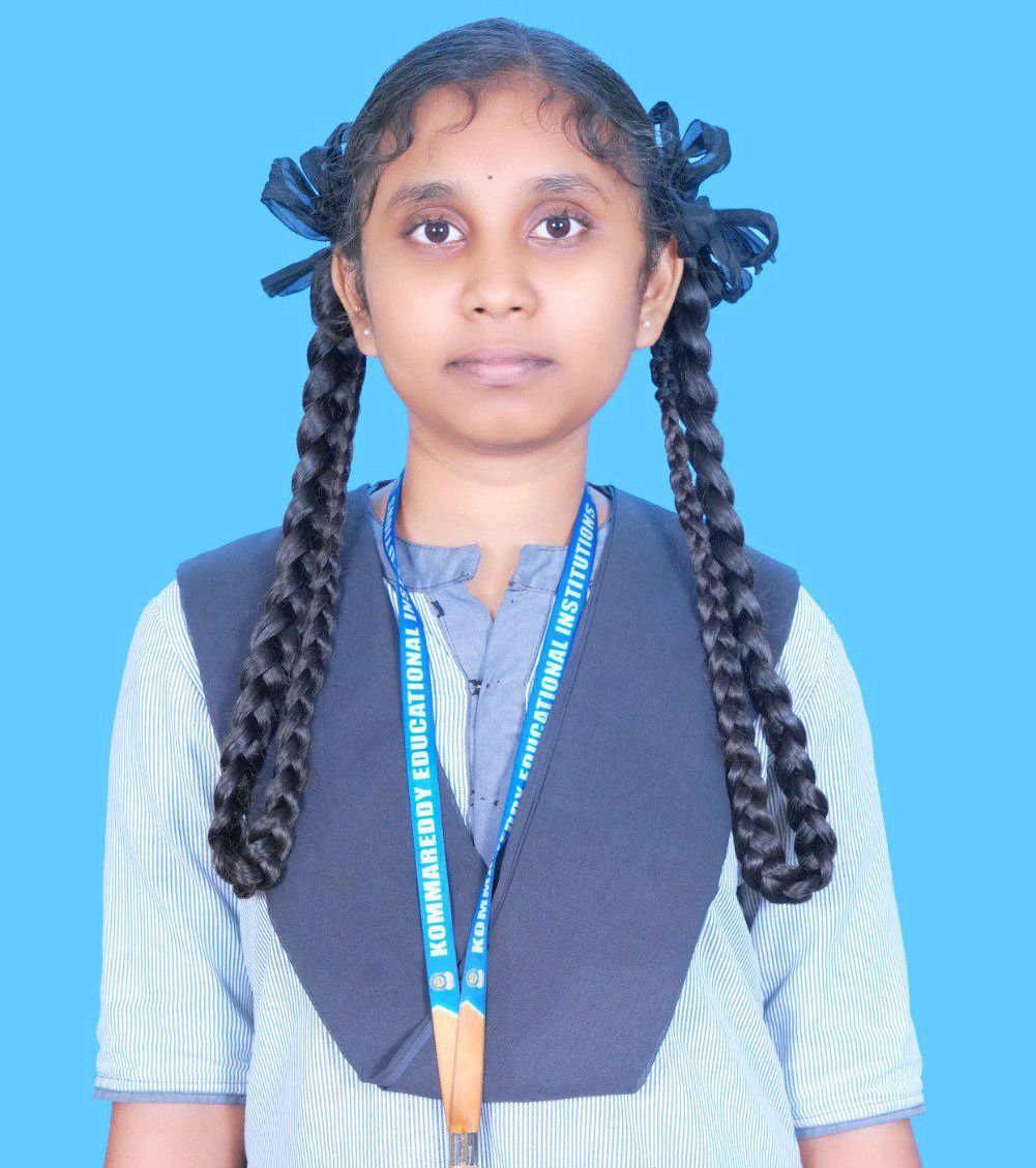 షైనింగ్ స్టార్ అవార్డుకి ఎన్నికైన కొమ్మారెడ్డి కుసుమాలు