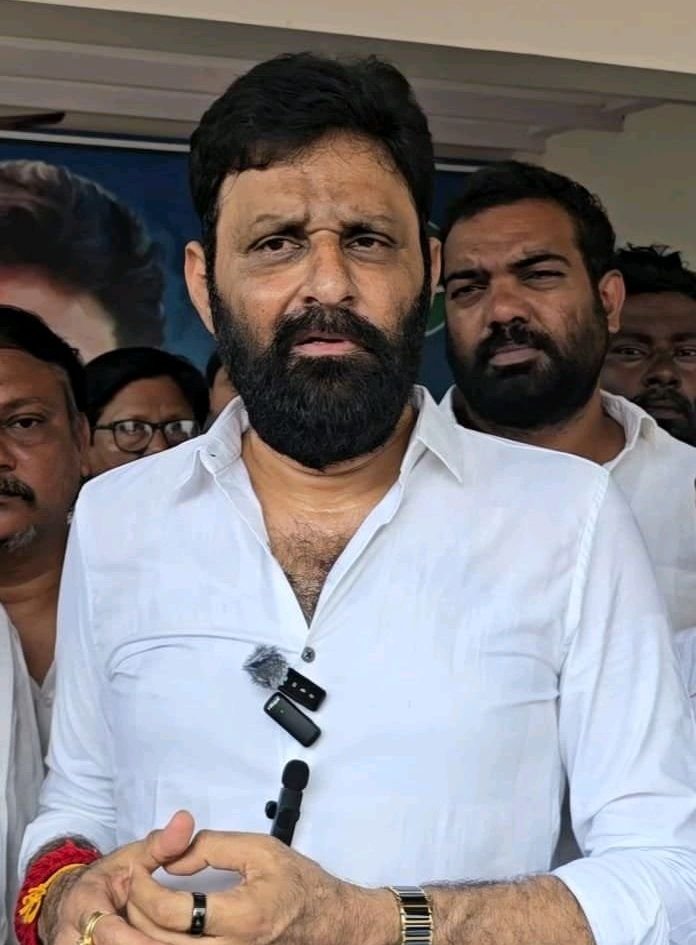 మాజీ మంత్రి వైఎస్ఆర్ కొడాలి నాని పై ఇన్ విజయవాడ కేసు నమోదు?