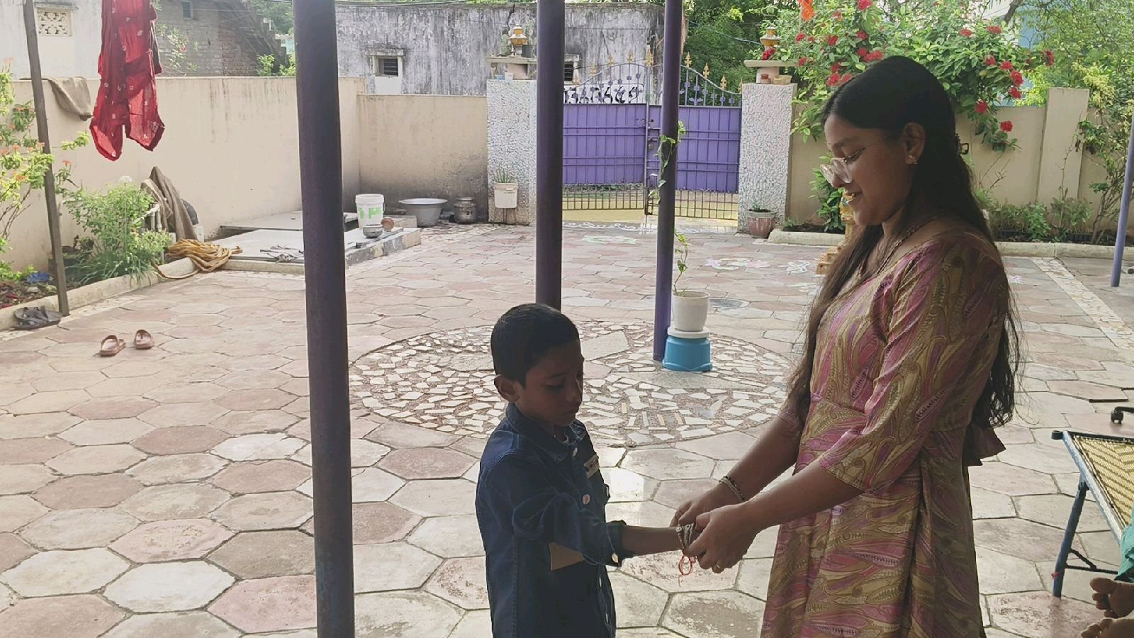 సైదాపురంలో ఘనంగా రక్షాబంధన్