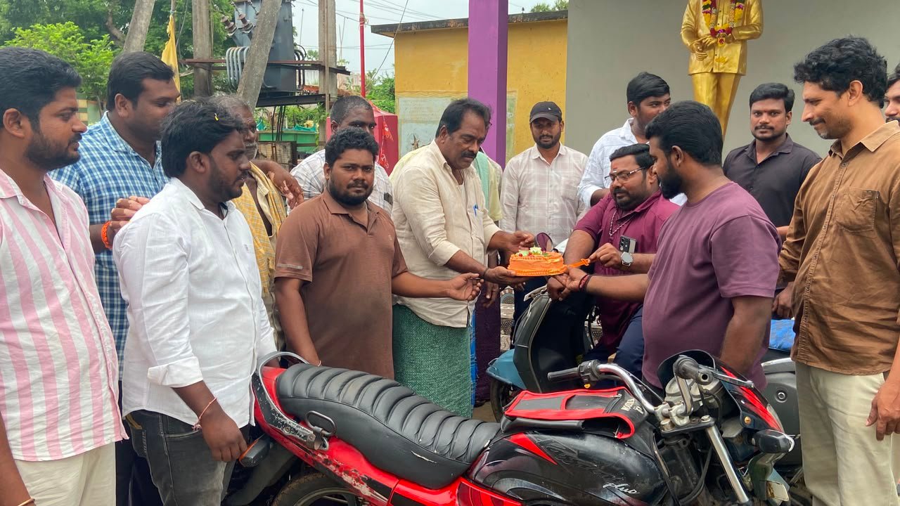 బంటుమిల్లి, కృత్తివెన్ను మండలాల్లో ఘనంగా వంగవీటి జయంతి