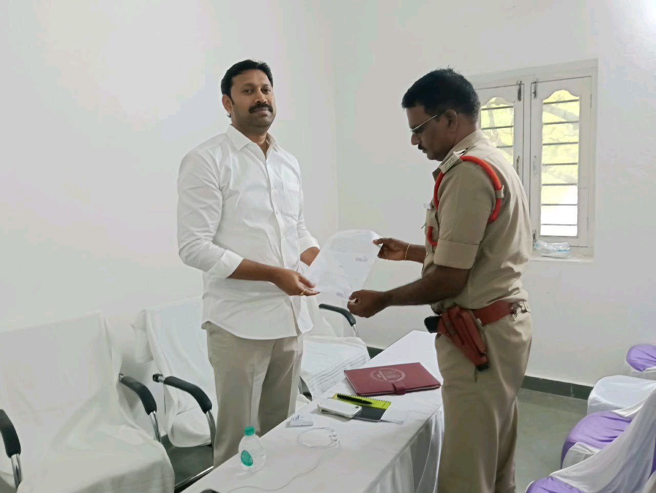 MP అవినాష్ రెడ్డి హౌస్ అరెస్ట్