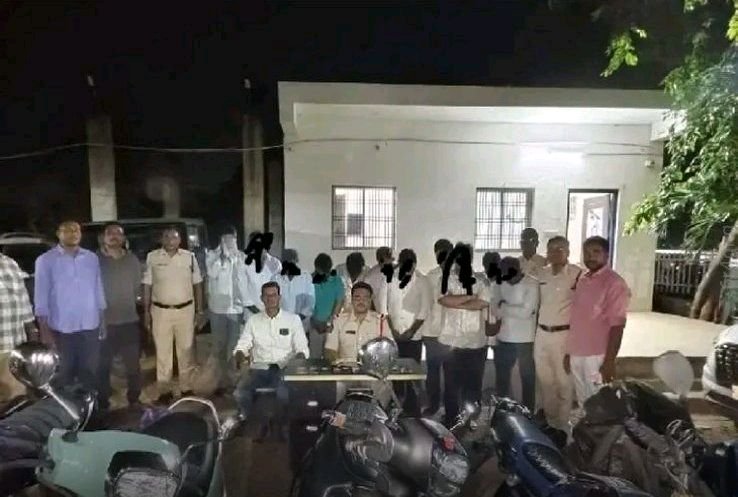 **కడపలో 11 మంది అరెస్ట్..!