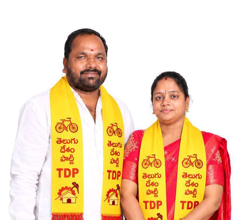 జెడ్పీటీసీగా ఏకగ్రీవంగా ఎన్నికైన కుర్ర వెంకటలక్ష్మిు