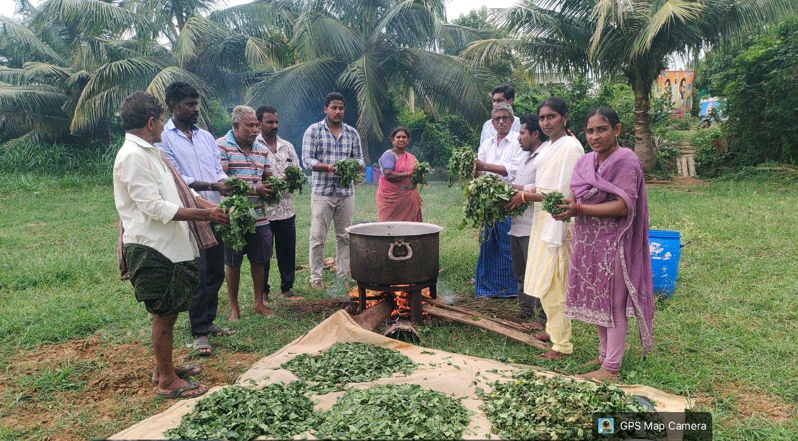 ప్రకృతి వ్యవసాయంలో సేంద్రియ పద్ధతిలో కషాయాలు తయారీ