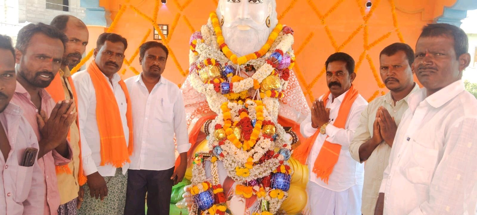 కోసిగిలో వాల్మీకి జయంతి వేడుకలు