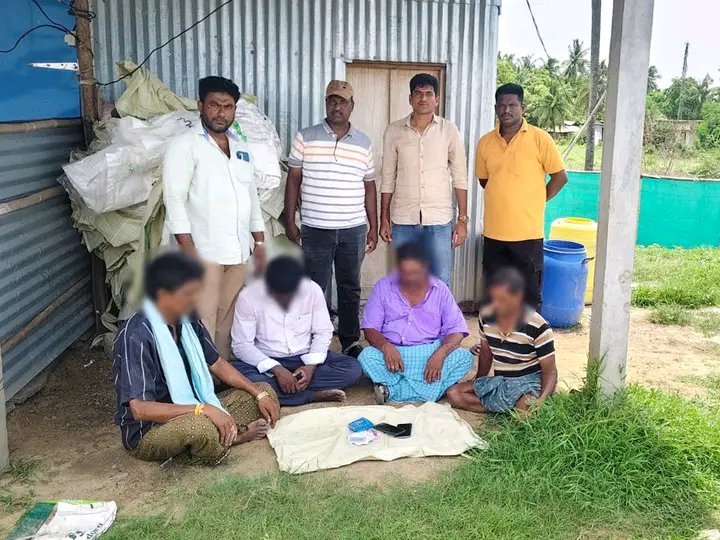 పేకాట రాయుళ్లపై బంటుమిల్లి పోలీస్ అధికారుల మెరుపు దాడి