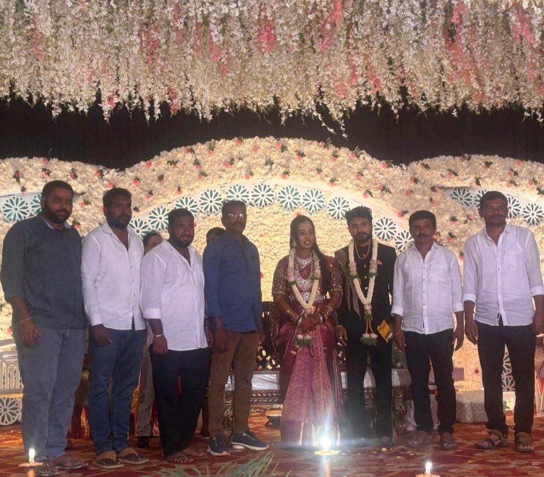 బెంగళూరు మాజీ మేయర్ మనవరాలి పెళ్ళి వేడుకలో  గూడా సోము
