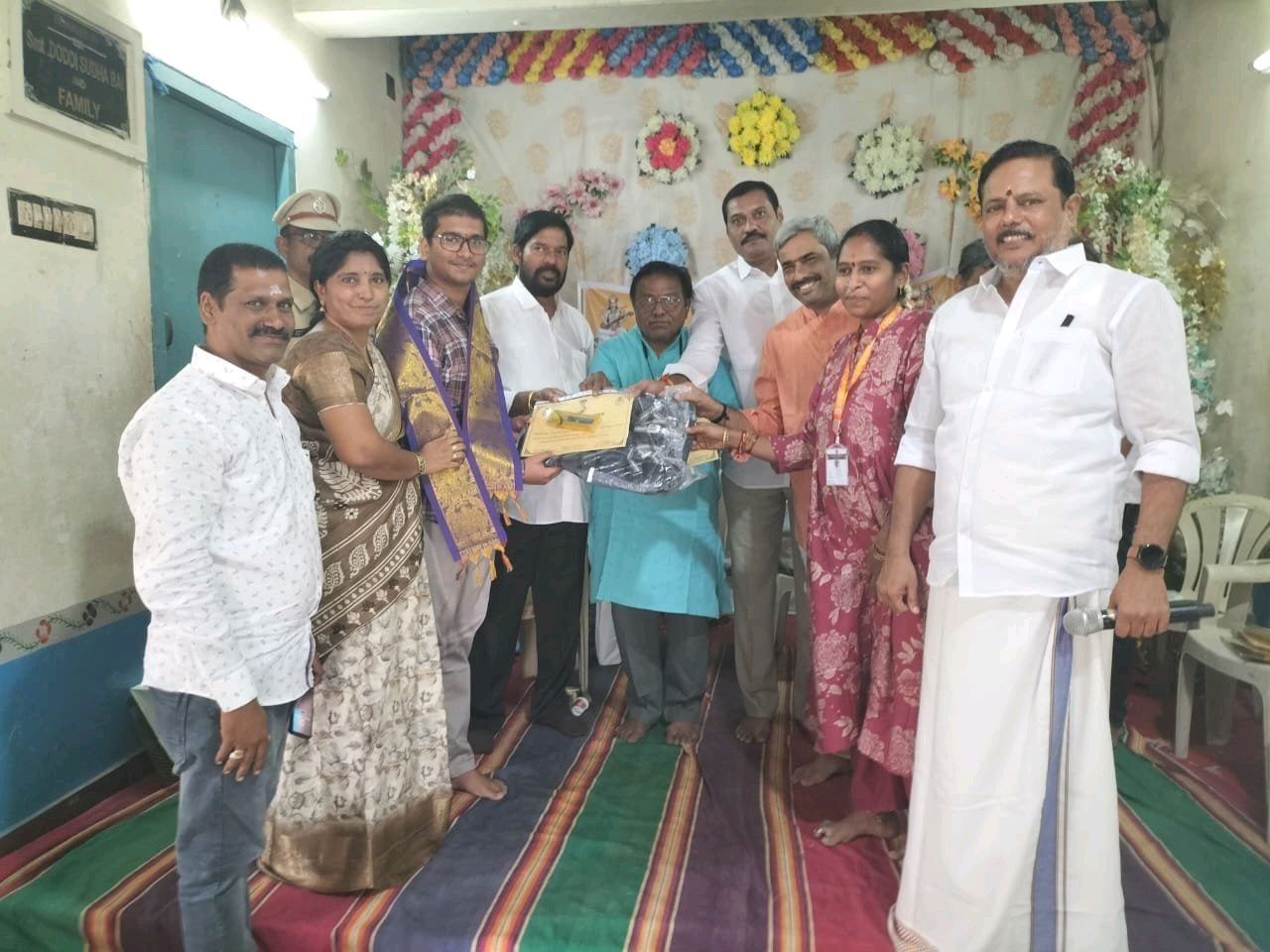విద్యే విద్యార్థులు కు భూషణం