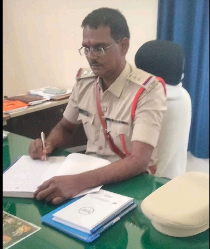 పులివెందుల అర్బన్ సిఐ గా బాధ్యతలు చేపట్టిన ...