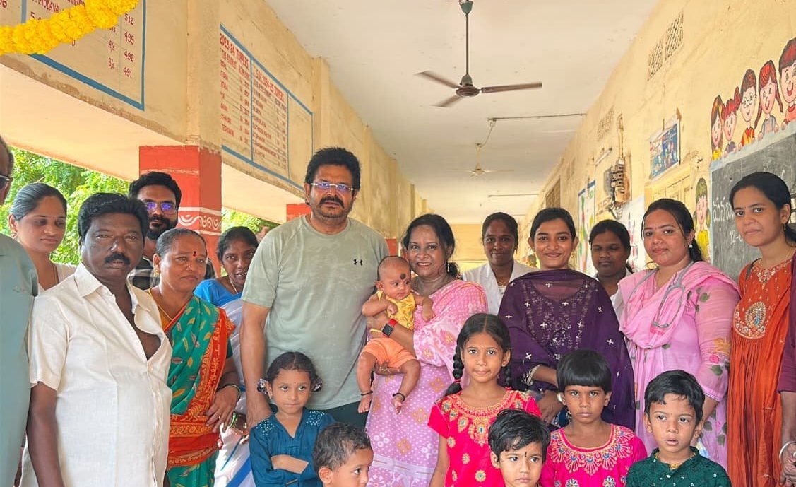 పల్స్ పోలియోలో పాల్గొన్న  ఎమ్మెల్యే వెనిగండ్ల రాము