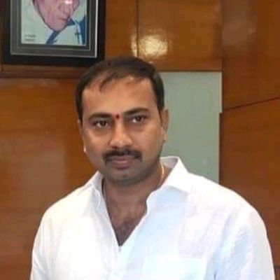 “వాదనతో కాదు… నా పెన్నుతో నిజాన్ని నిరూపిస్తా!” 🖋️🔥