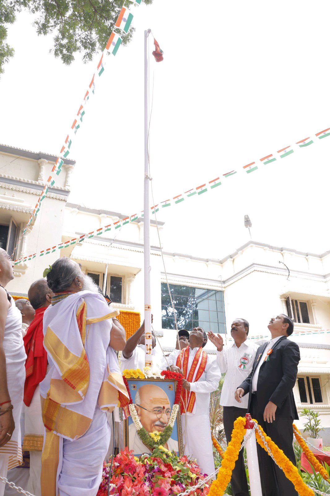 శ్రీశైలంలో ఘనంగా 80 స్వాతంత్ర వేడుకలు