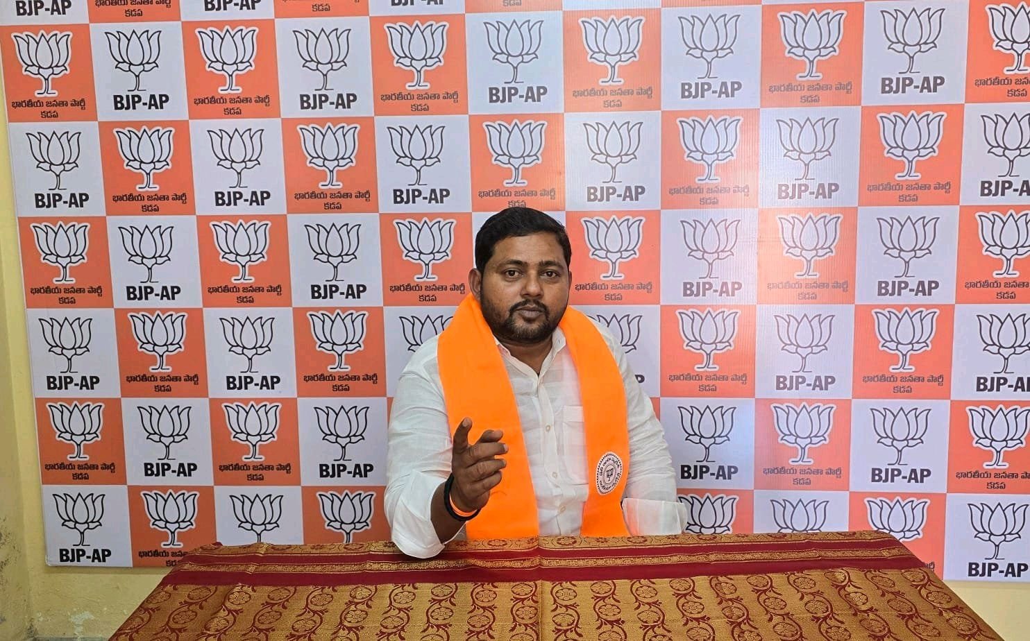 దేశ యువత కు విస్తృత ఉపాధి అవకాశాలు BJP గాలి హరిప్రసాద్