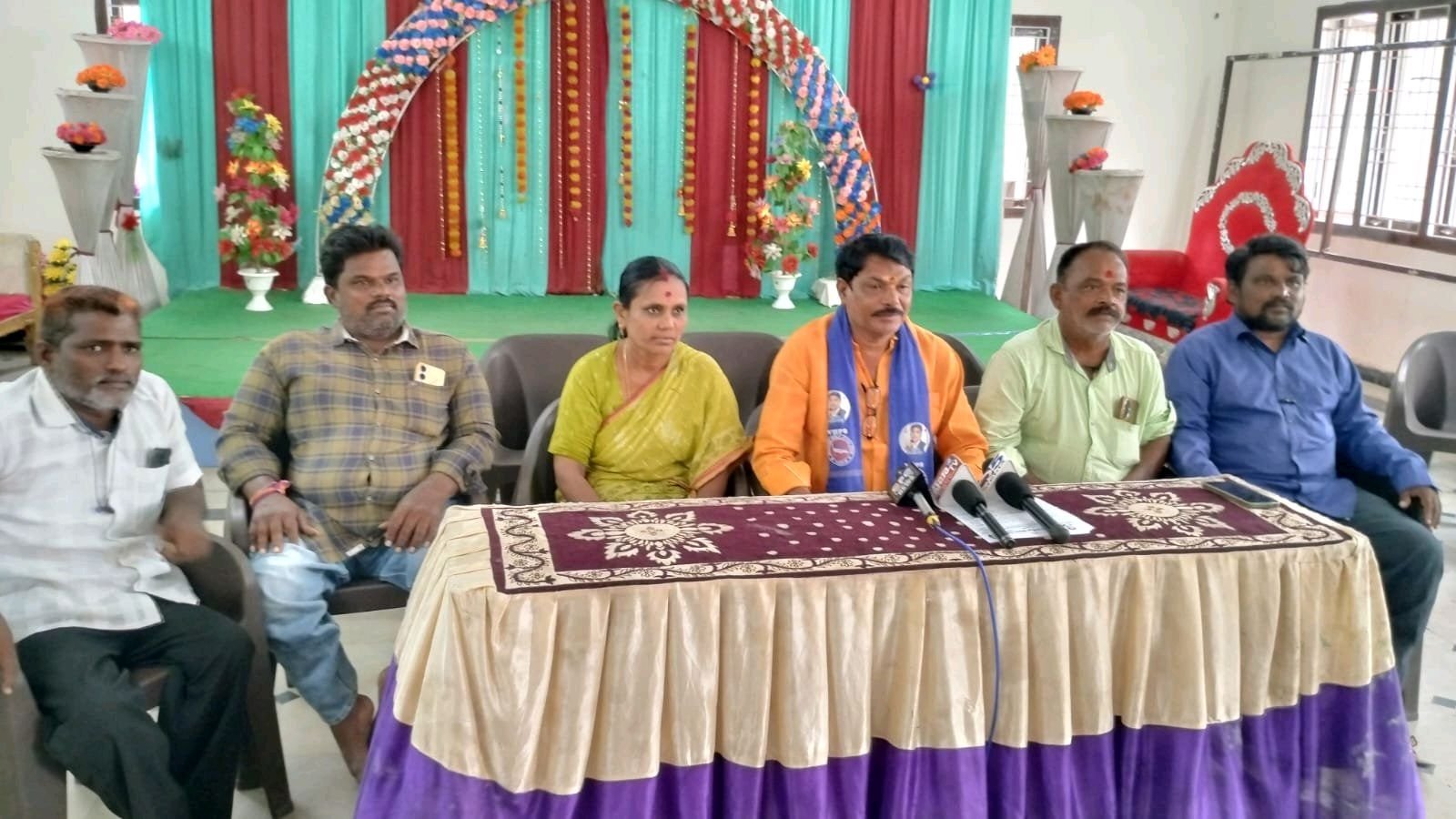 చలో ఖమ్మం సభను విజయవంతం చేయండి