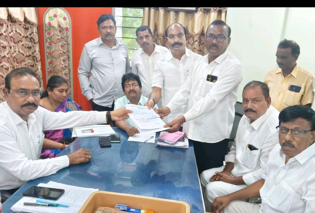 పి రాలపల్లి ఎంపీటీసీగా నామినేషన్ చేసిన తగరం ఏసు
