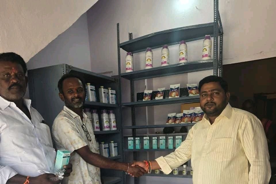 వేంపల్లిలో అగ్రిమార్ట్ ప్రారంభోత్సం బీజేపీ
