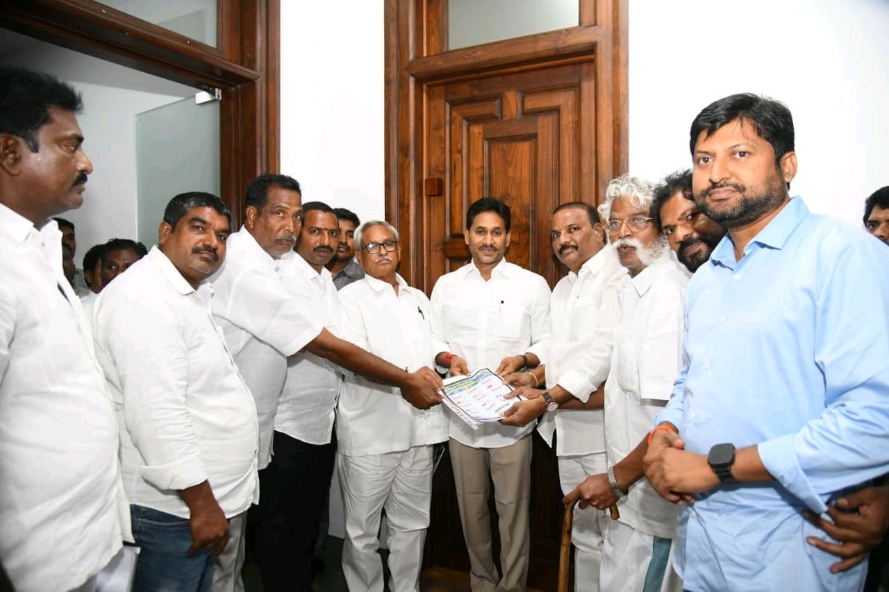 రేచర్ల UCG ప్రభావిత రైతుల సమస్యలు జగన్ గారి దృష్టికి