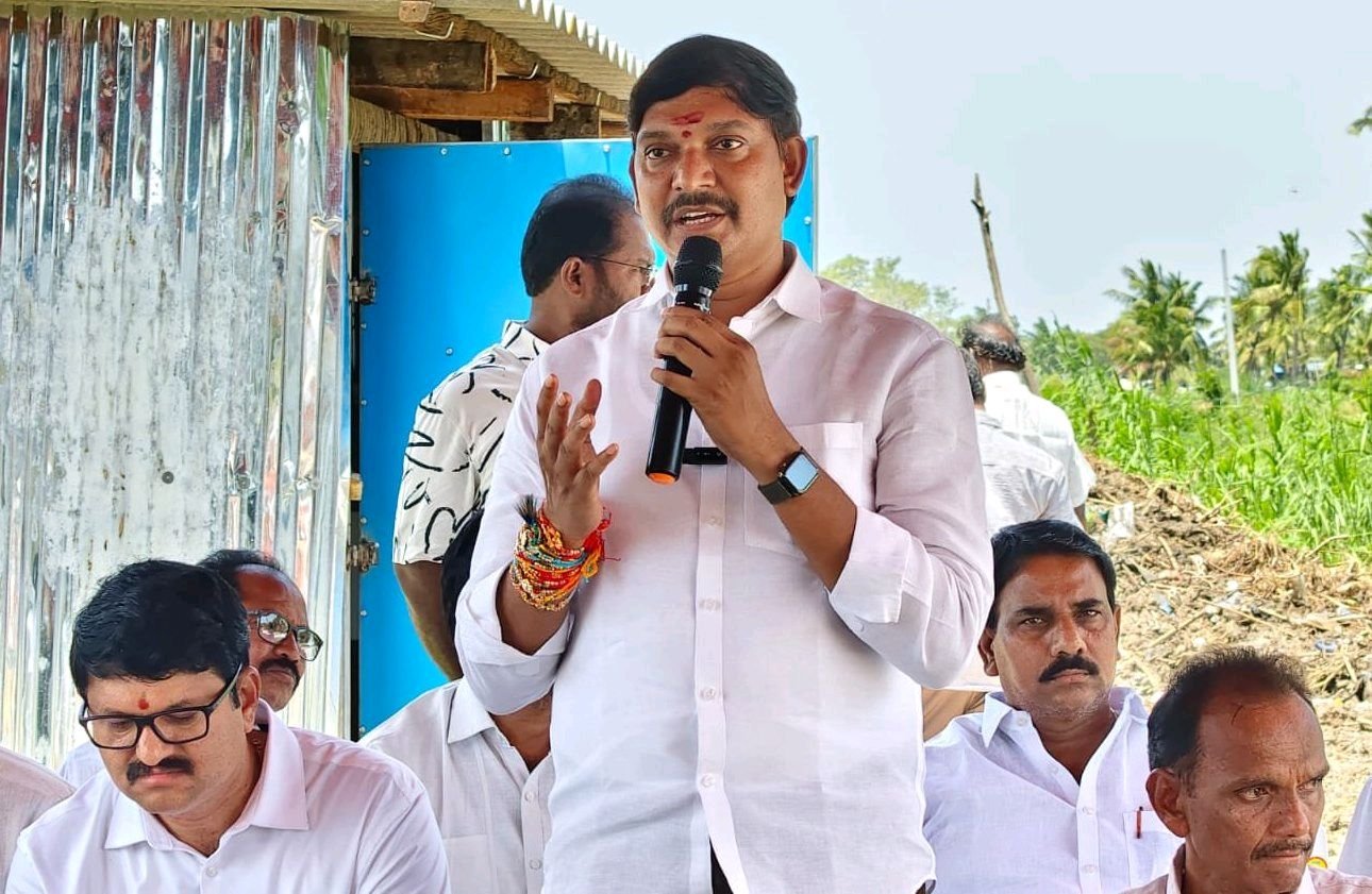కొత్త NTR భరోసా పెన్షన్ లకు దరఖాస్తు చేసుకోండి MLA కాగిత