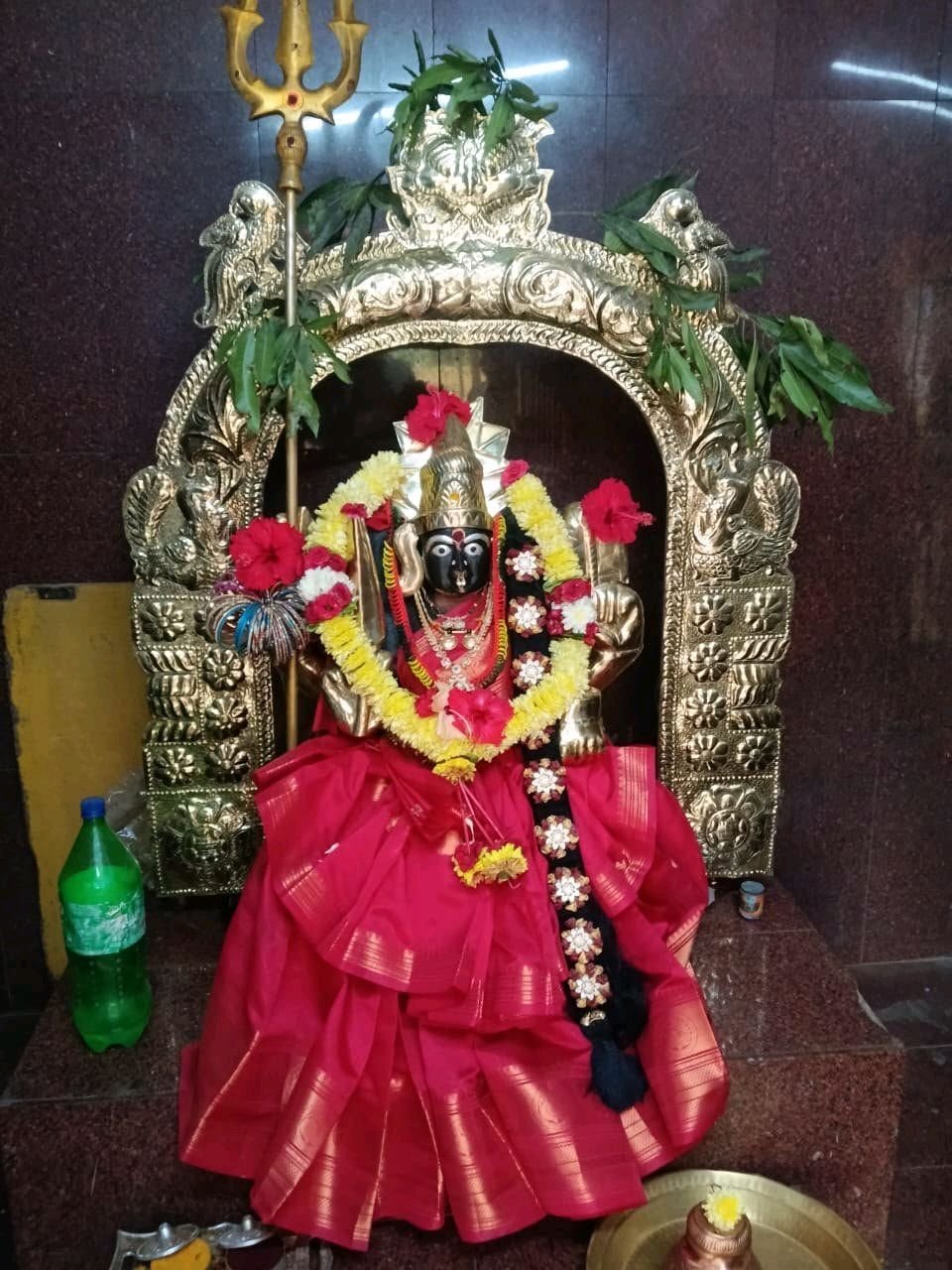 లక్కవరం గ్రామంలో ఘనంగా అమ్మవారి ఆషాఢం కావిడల సమర్పణ