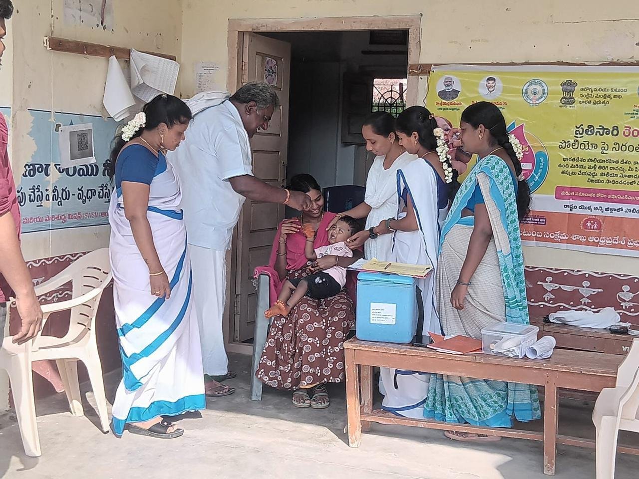 నిండు జీవితానికి రెండు చుక్కలు...