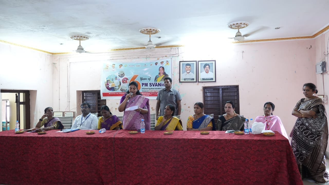 స్వనిధి పథకం చిరు వ్యాపారులకు ఆర్థిక భరోసా....