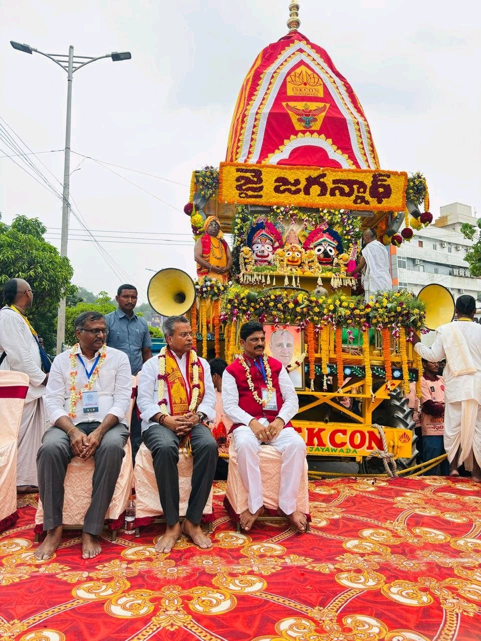 విజయవాడ లో ఘనంగా జగన్నాథ్ రథ యాత్ర