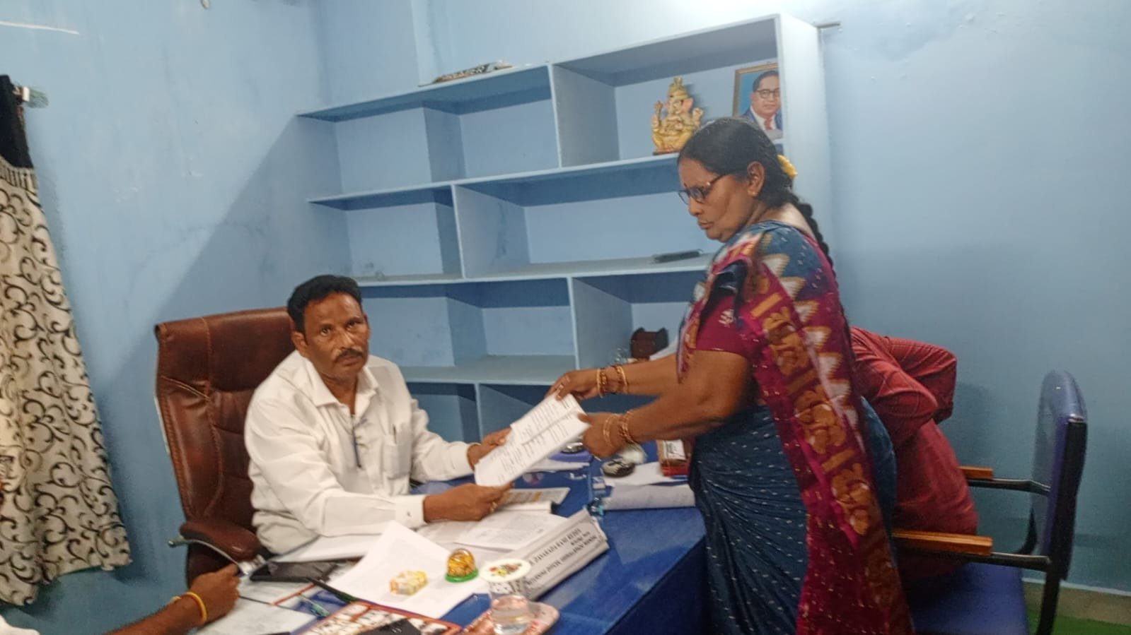 వీరులపాడు మండలంలో 5 నామినేషన్లు..