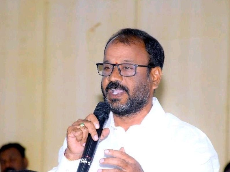 పవినాయక చవితి శుభాకాంక్షలు తెలిపిన ఎంపీపీ సురేష్ యాదవ్
