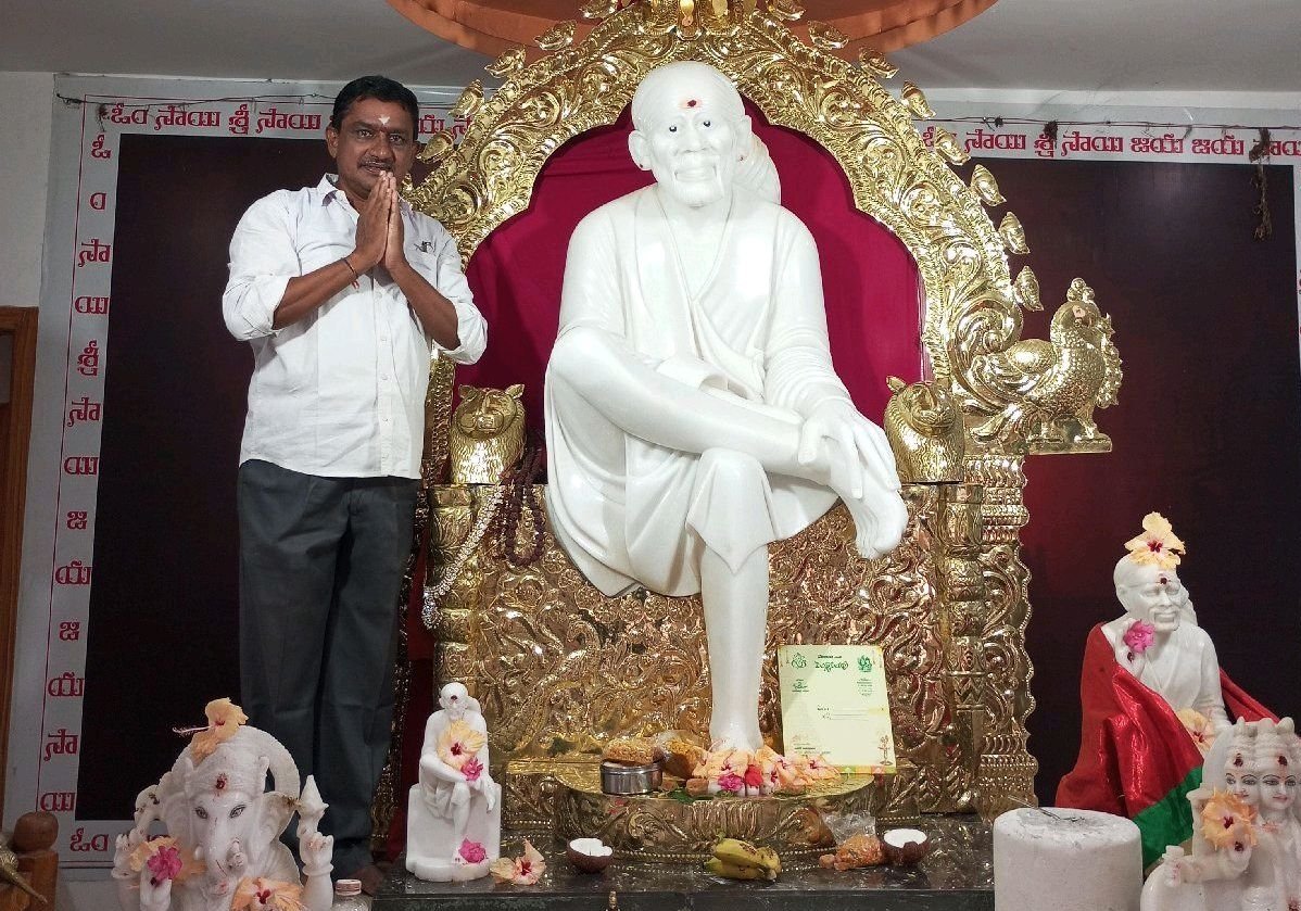 కూటమి అభ్యర్థులకూ ఘన విజయం కలగాలని సాయినాధునికి పూజలు